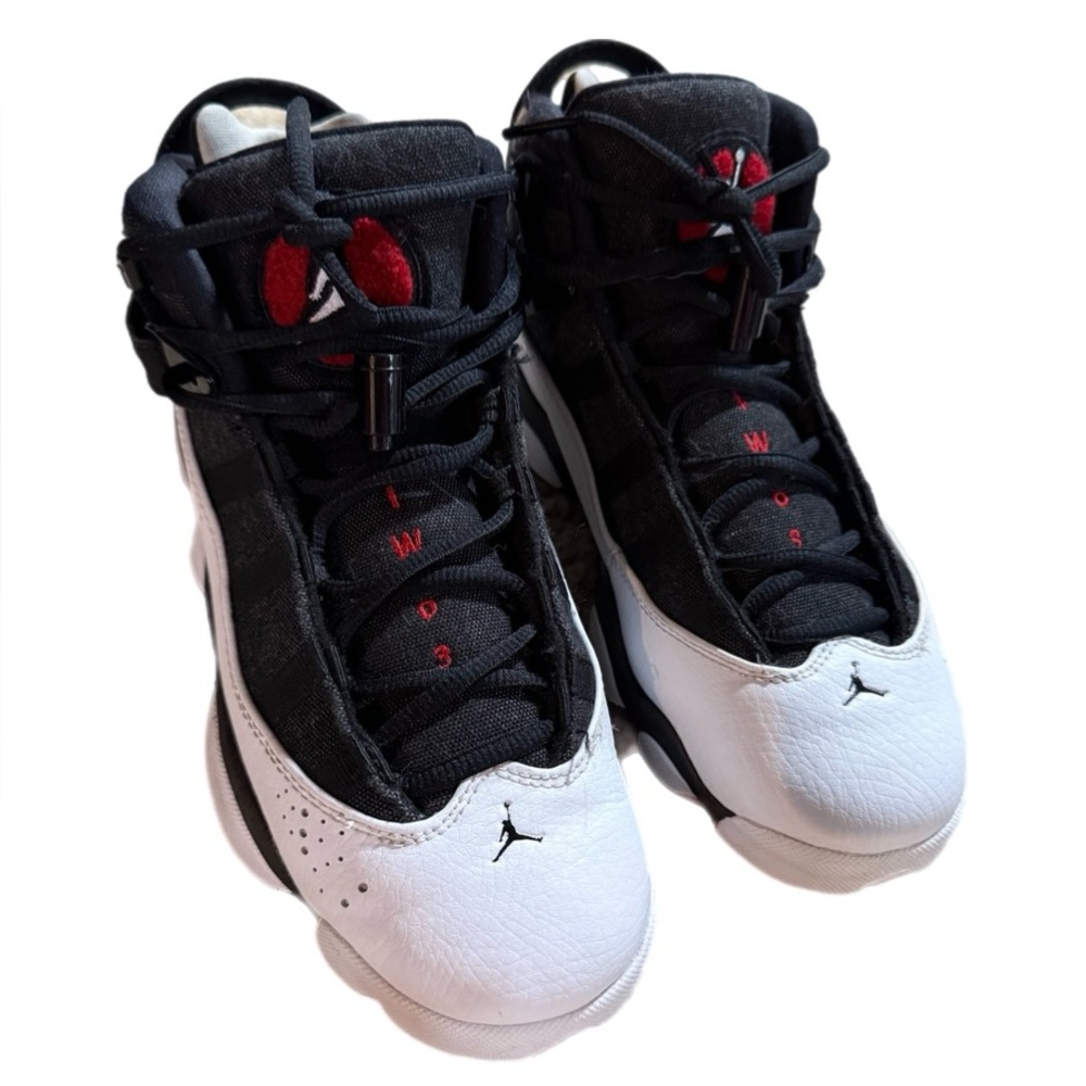 Nike Jordan 6 Rings sneakers in a black, white, and gym red color, size 6.